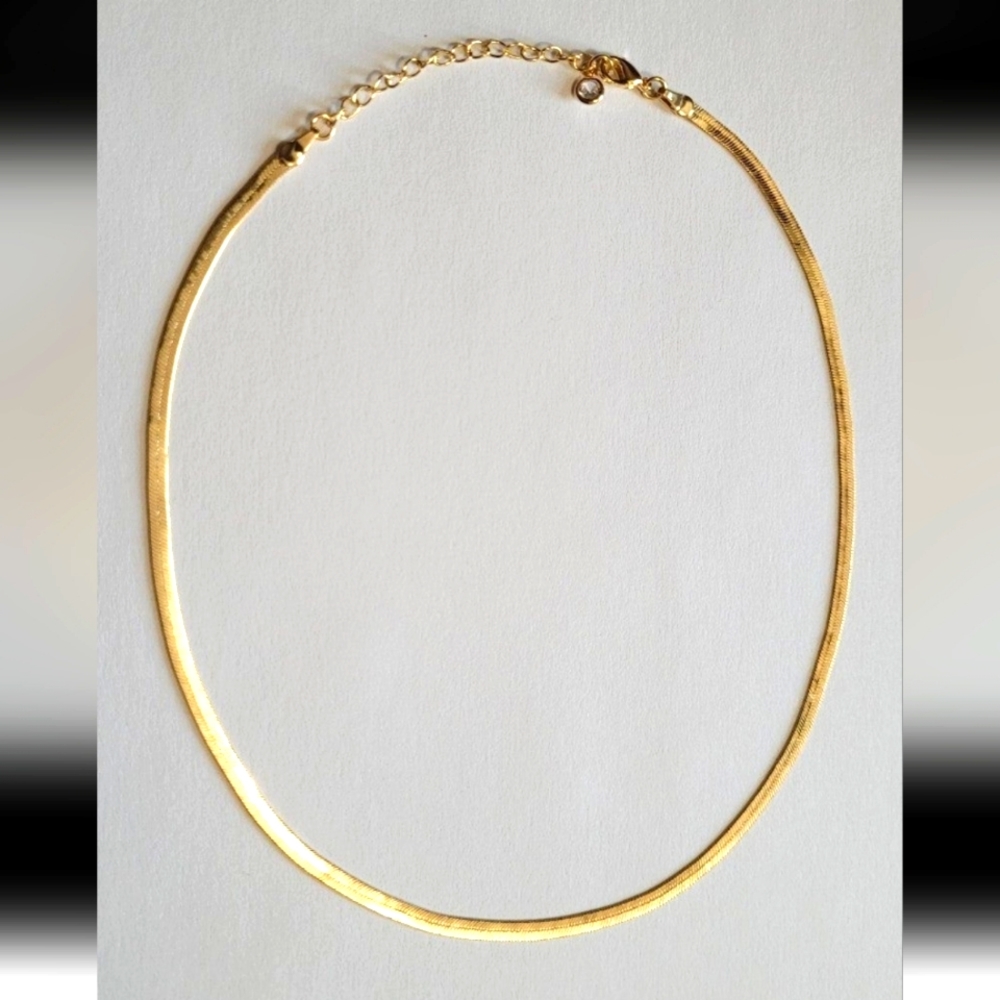 16" Gold Herringbone Chain